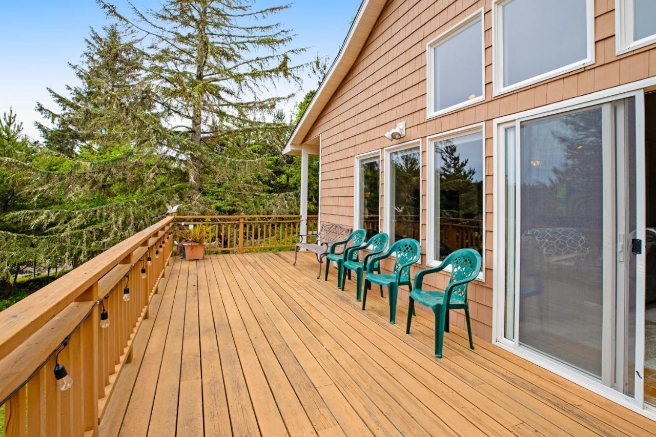 Huckleberry Haven Villa Tillamook Exterior photo