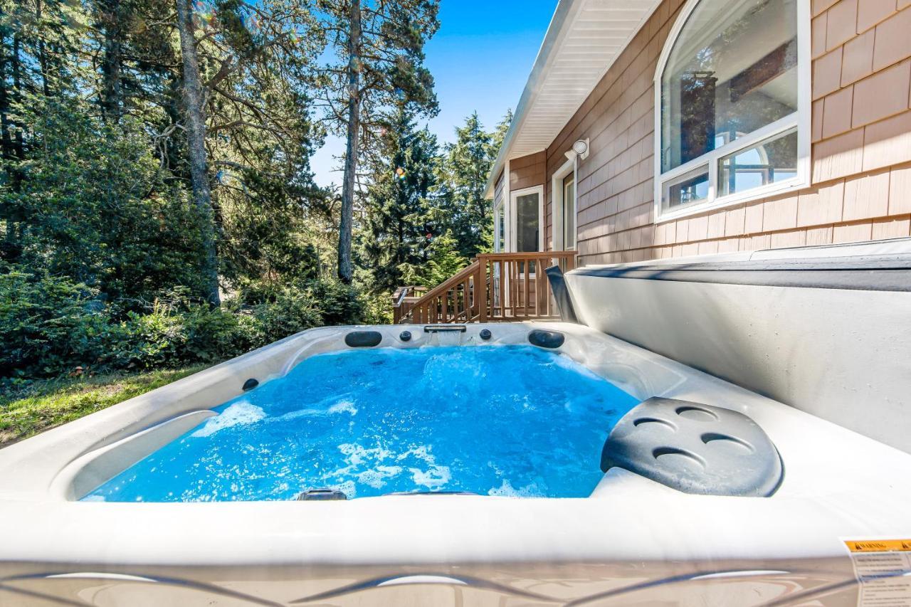 Huckleberry Haven Villa Tillamook Exterior photo