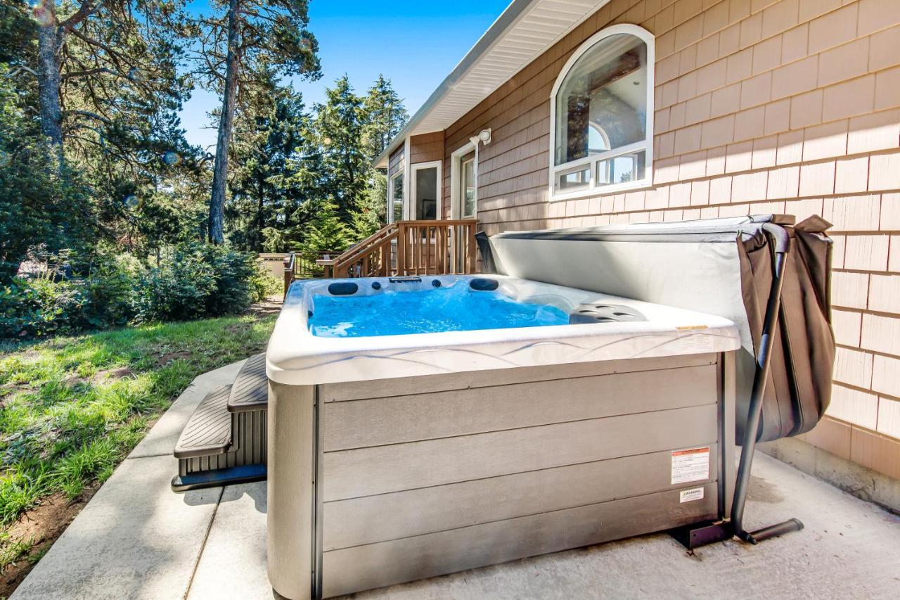 Huckleberry Haven Villa Tillamook Exterior photo